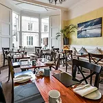 No. 21 Bed & Breakfast York