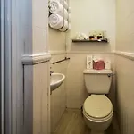 Bed & Breakfast No. 21 York