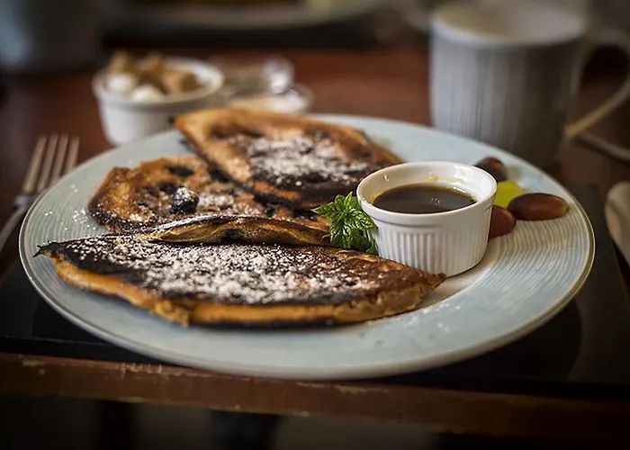 No. 21 Bed & Breakfast