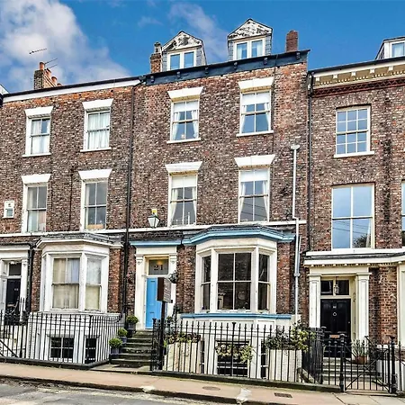 No. 21 3* York